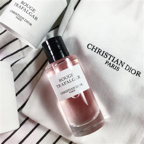 parfum dior femme rouge trafalgar